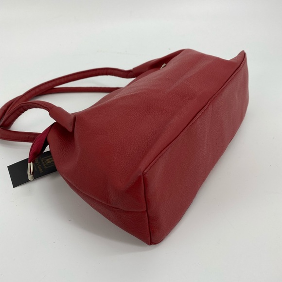 Red purse - Picture 5 of 12